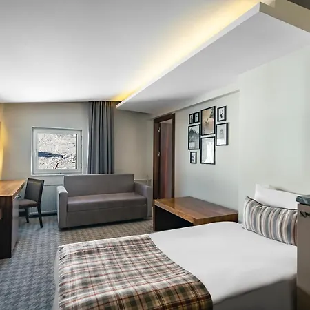 Jura Kervansaray Hotel