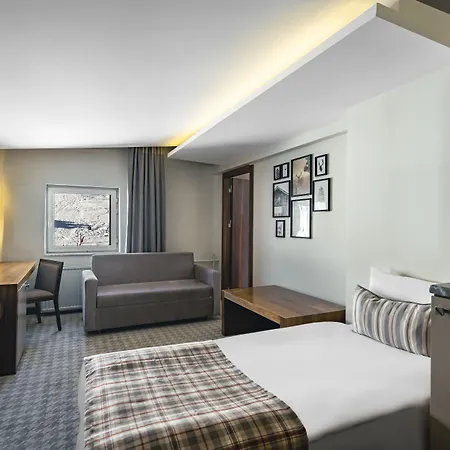 호텔 Jura Kervansaray Uludag (Bursa)